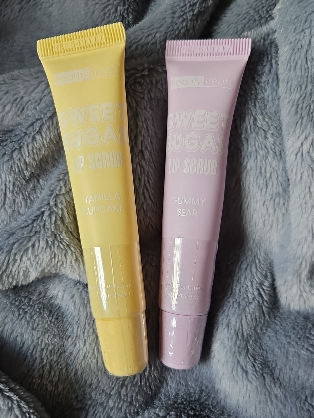 Sweet Sugar Lip Scrub - Vanilla Cupcake (Yellow) & Gummy Bear (Pink)